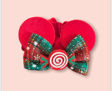 Load image into Gallery viewer, Peppermint scrunchie *special price
